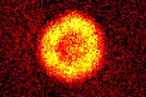 Ученым впервые удалось поместить в единое квантовое состояние "облако" из тысяч молекул