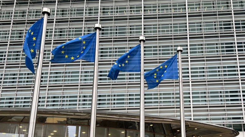 Еврокомиссар по обороне указал на столкновение Европы с экзистенциальной угрозой