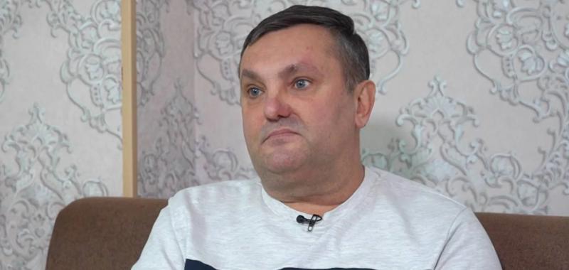 "Я взял свою руку и пошел в машину": получивший тяжелое ранение волонтер из Харькова рассказал свою историю музею "Голоса мирных" Фонда Рината Ахметова