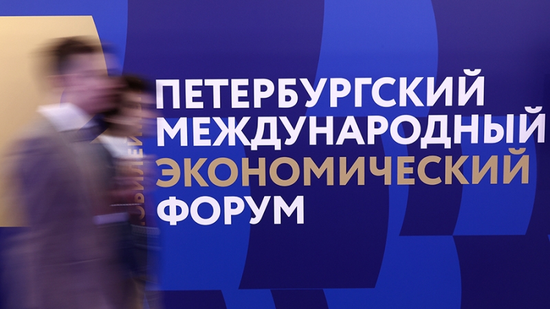 Участники программы &laquo;Время героев&raquo; примут участие в ПМЭФ-2025